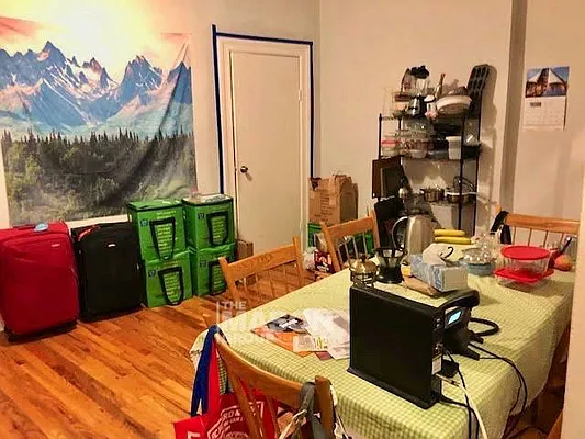 Rented by Mason Group LLC | media 28