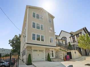 200 Montclair Ave, Newark, NJ 07104