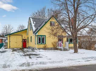 97 Woodward St, Carleton Place, ON K7C 1E7