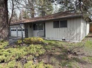 562 SE 4th St, Bend, OR 97702