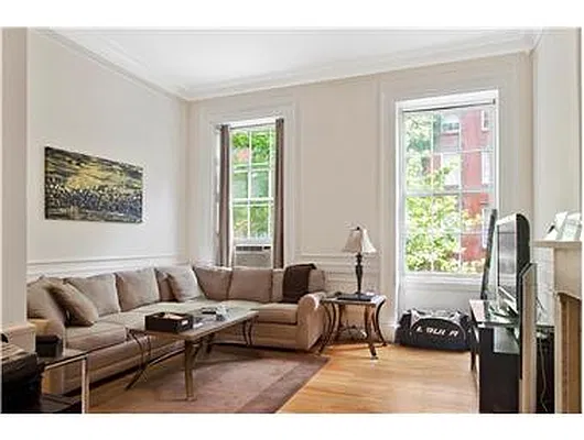 Rented by Douglas Elliman | media 7