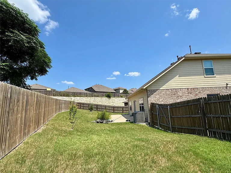 10921 Gonzales Ranger Pass — Photo 17