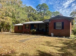 375 Meadow Lane Dr, Savannah, TN 38372