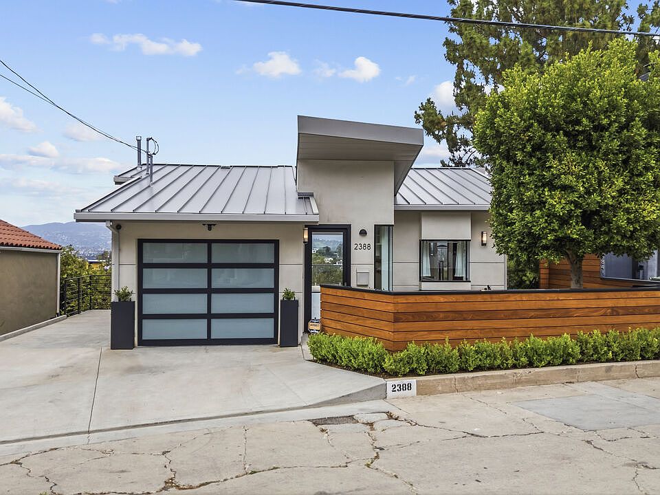 1st image of 2388 Lyric Ave