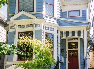 2254 NW Irving St APT C, Portland, OR 97210