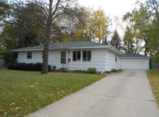 2017 88th St E, Bloomington, MN 55425