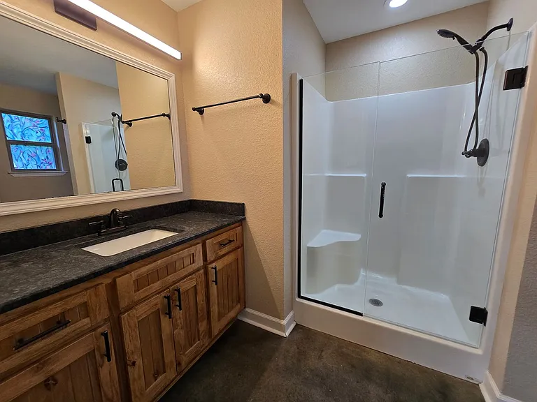 22217 Phillip Dr — Photo 8