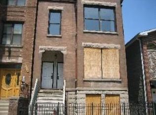 2906 W Palmer St, Chicago, IL 60647