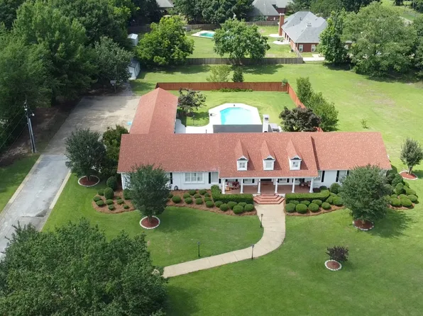 6131 Monticello Dr, Montgomery, AL 36117