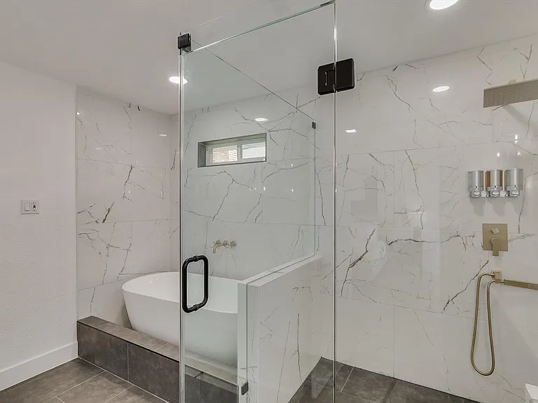 7414 Authon Dr — Photo 21