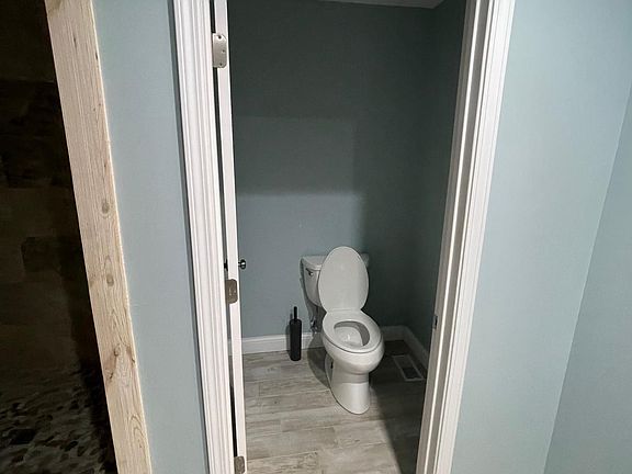 Master Restroom Toilet area