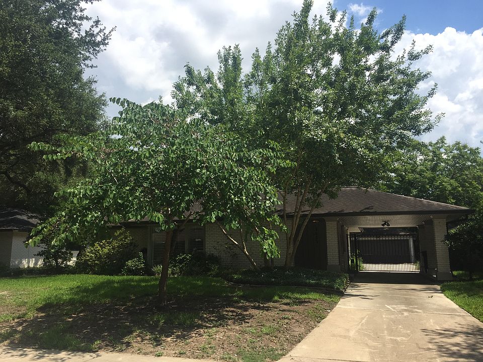 Fabulous Location-Come look.