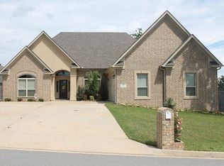 1608 Millers Pointe Dr, Sherwood, AR 72120