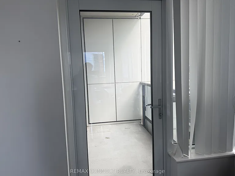 5 Sheppard Ave E #1917 — Photo 8
