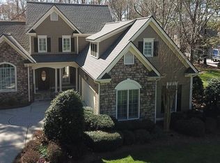 1021 Settlers Ridge Ln, Raleigh, NC 27614