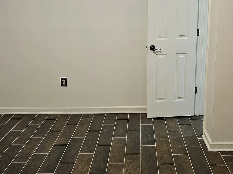 623 N Gloster St #410 — Photo 7