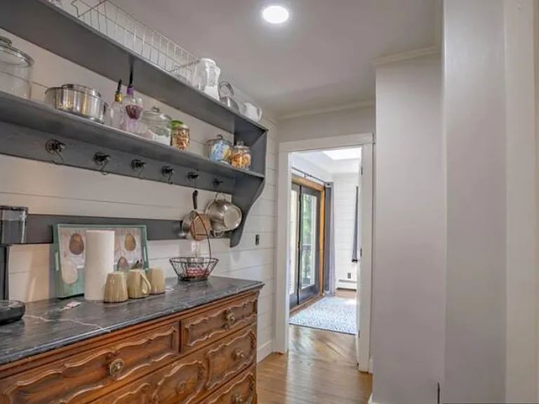14 Gifford Ln — Photo 23