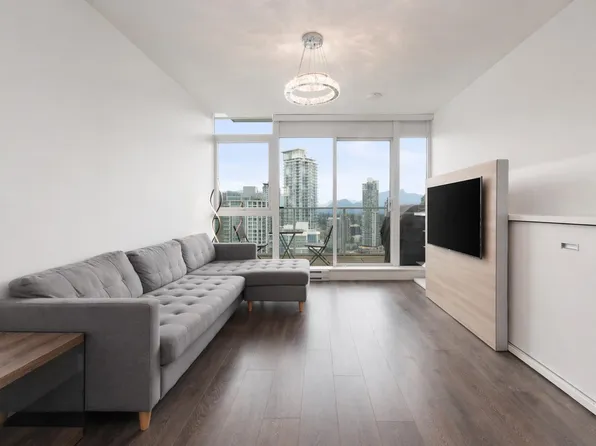 657 Whiting Way #3601, Coquitlam, BC V3J 0J6