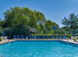 178 Irving Pl, Basking Ridge, NJ 07920