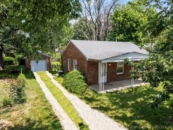 333 SE 5th St, Pryor, OK 74361