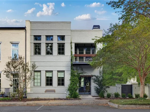 458 Selborne Way, Chattahoochee Hills, GA 30268