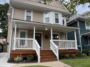 94 Mount View Ave, Akron, OH 44303