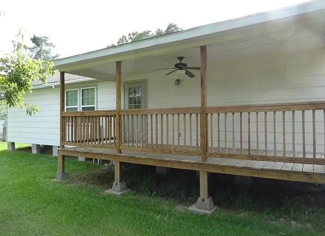 33211 Old Hempstead Rd #B — Photo 1