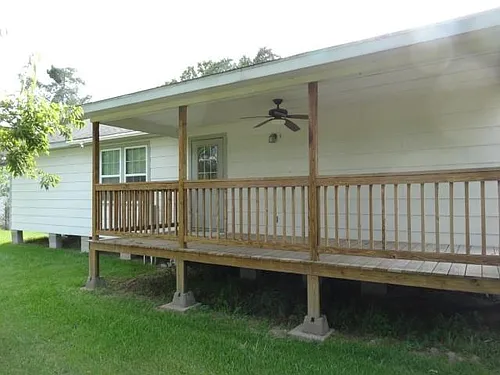 33211 Old Hempstead Rd #B Photo 1 33211 Old Hempstead Rd #B Photo 1