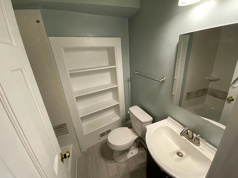 330 N Carolina Ave SE #BASEMENT — Photo 5