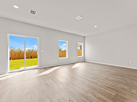 3rd image of 8722 Broad Wing Drive