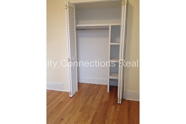 Rented by City Connections Realty | media 42