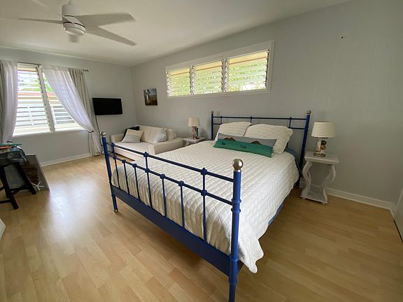 Large open breezy studio