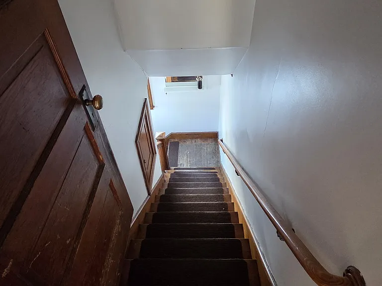 393 Main St — Photo 13