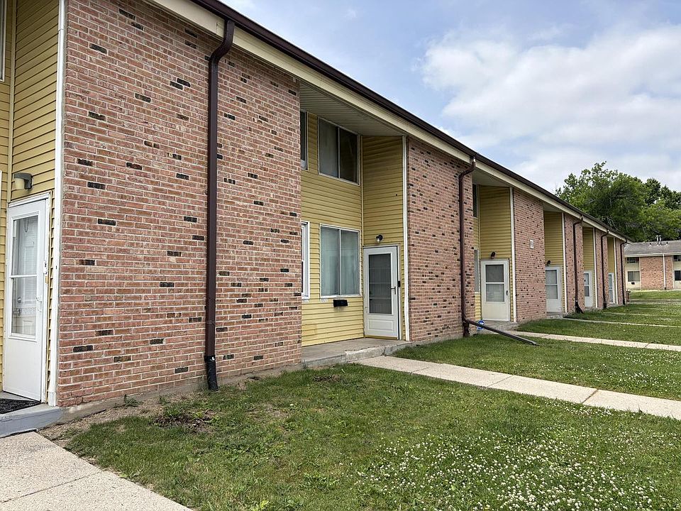 1st image of 8910 N 95th STREET #L