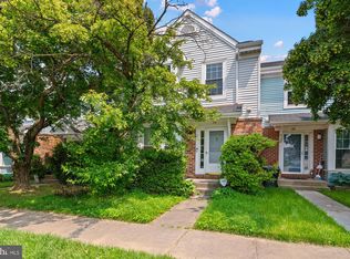 26 Wessex Ct, Reisterstown, MD 21136