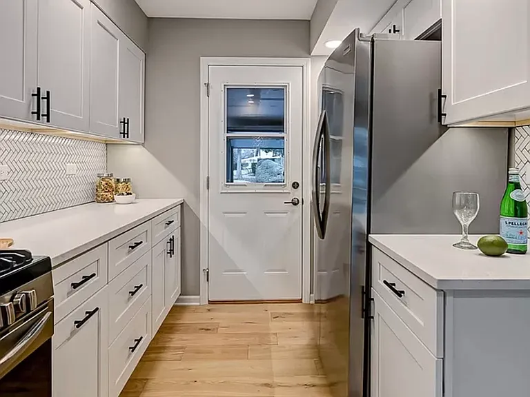 25 Briarwood Ln — Photo 8