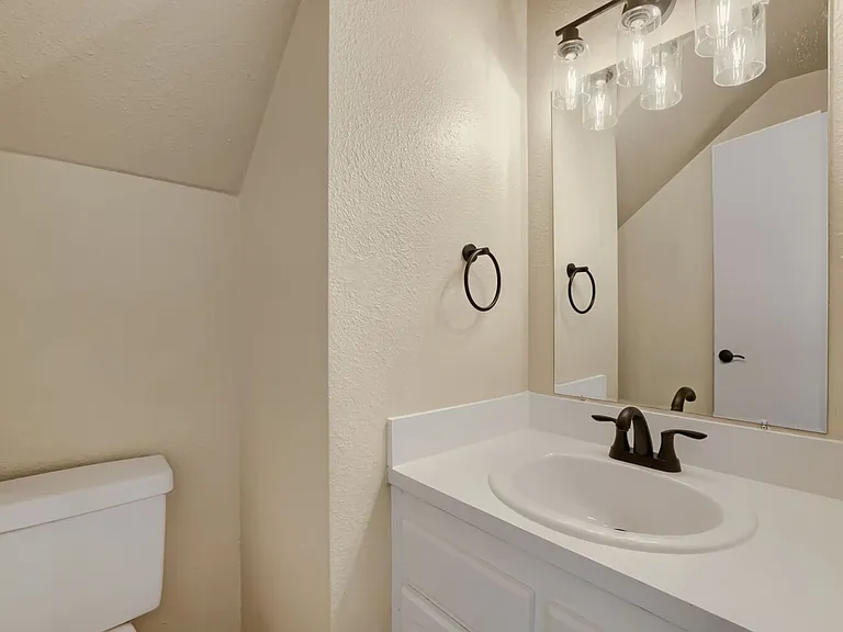 18609 Bothell — Photo 15