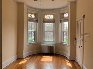 504 Seward Sq SE #1, Washington, DC 20003