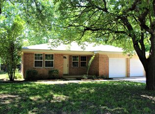 820 S Maple St, Howe, TX 75459