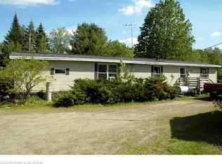 27 Tropical Fish Rd, Canaan, ME 04924