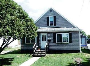 817 Columbus Ave, Kewanee, IL 61443