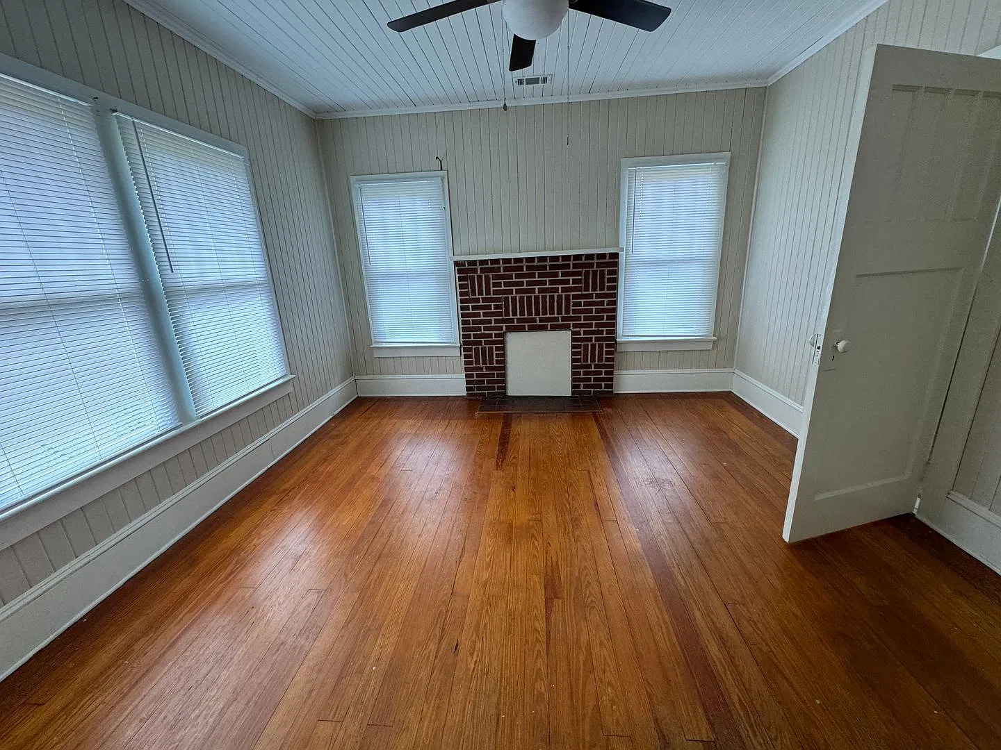 6110 Burkhalter Road — Photo 2