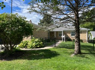 320 1st St SW, Carmel, IN 46032