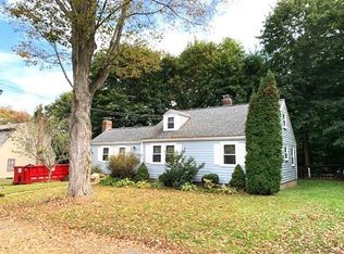 7 Lois St, South Hamilton, MA 01982