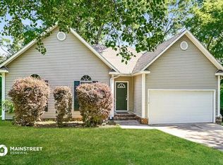 415 Willow Glen Dr, Alabaster, AL 35007