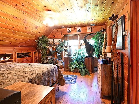 26th image of this home