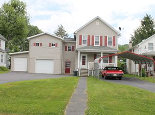 196 Washington St, Carbondale, PA 18407