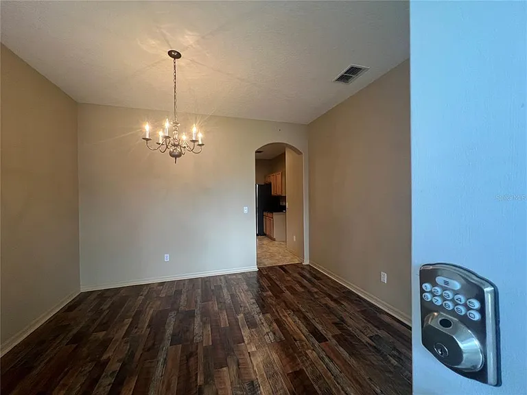9855 Secret Cove Ln — Photo 3