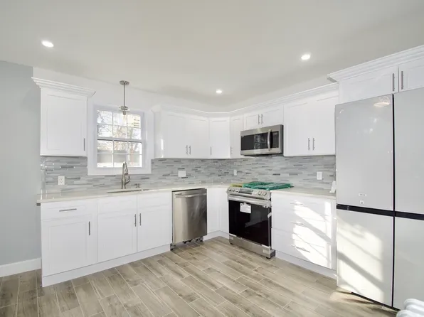 158 Gilbert Ave, Springfield, MA 01119