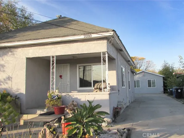 1080 W 6th St, San Bernardino, CA 92411